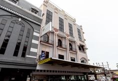 Bangunan 4 Capital O 2023 Medan Ville Hotel
