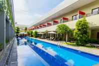 Swimming Pool Kuta Station Hotel & Spa