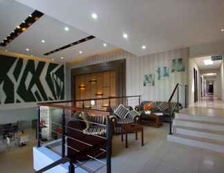 Lobby 2 Sumi Hotel Simpang Lima Semarang