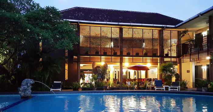 Kolam Renang Sanur Agung Hotel