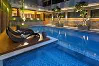 Swimming Pool Le Polonia Hotel & Convention Medan Managed by Topotels