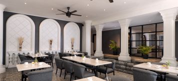 Bar, Kafe, dan Lounge 2 Le Polonia Hotel & Convention Medan