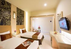 Bedroom 3 Grand Rosela Hotel