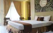 Kamar Tidur 5 Grand Rosela Hotel