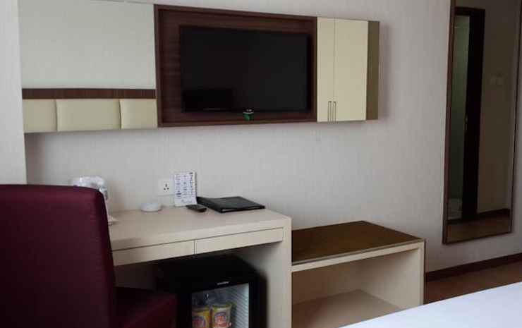 Orchardz Hotel Bandara Tangerang - Deluxe Double