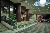 ภายนอกอาคาร Grand Menteng Hotel