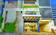 Luar Bangunan 2 Hotel 88 Embong Kenongo (Kayoon) By WH