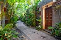 Exterior The Bali Dream Suite Villa Seminyak