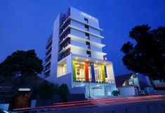 Exterior 3 Amaris Hotel Dr. Susilo Grogol