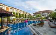 Swimming Pool 2 Kuta Beach Club Hotel