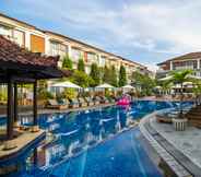 สระว่ายน้ำ 2 Kuta Beach Club Hotel