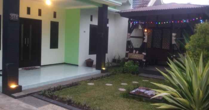 Exterior Villa Keluarga Pondok Daun