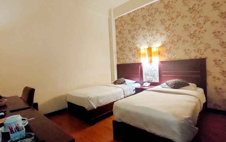 Royal Jelita Hotel Banjarmasin - Superior Room Only - Twin Bed