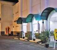 Lobby 6 Al Azhar Azhima Hotel & Convention Solo Powered by Archipelago