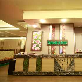 Lobby 1 Savita Garden Inn, Khách sạn Mbok Berek Ny. Nur Bedjo (Mulungan Kulon KM 8)