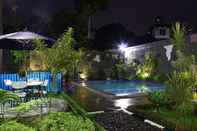 Kolam Renang Gumilang Hotel