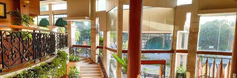 Lobby Bentani Hotel & Residence