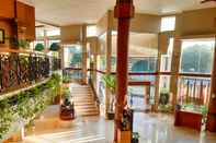 Lobby Bentani Hotel & Residence