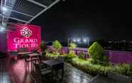 Bar, Kafe, dan Lounge 5 Grand Tjokro Yogyakarta