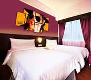 Kamar Tidur 6 Fame Hotel Gading Serpong