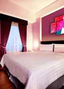 BEDROOM Fame Hotel Gading Serpong