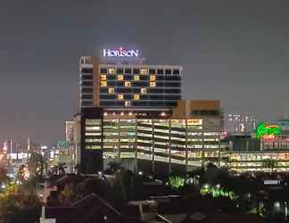 Bangunan 2 Horison Ultima Bekasi Hotel