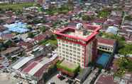 Bên ngoài 4 Grand Zuri Hotel Dumai