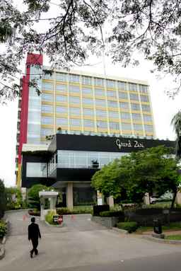 Grand Zuri Hotel Cikarang Jababeka, Rp 431.764