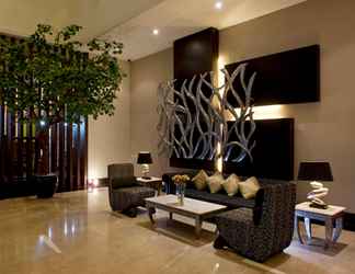 Lobby 2 Grand Zuri Hotel Cikarang Jababeka