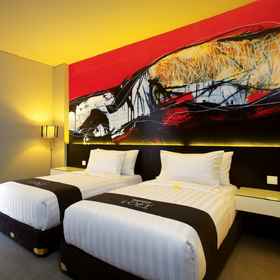 Bedroom 1 Loft Legian Hotel, Kuta Hotels