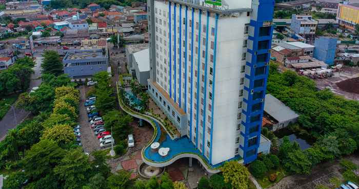 Bên ngoài Primebiz Hotel Cikarang