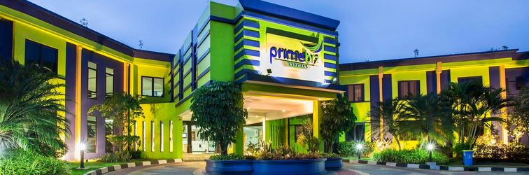 Exterior PrimeBiz Hotel Karawang