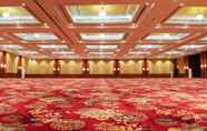 Ruangan Fungsional 5 Redtop Hotel & Convention Center