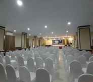 Functional Hall 7 Hotel Galaxy Inn Baubau