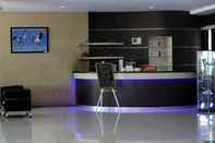 Bar, Kafe, dan Lounge Megaland Hotel Solo