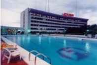 Swimming Pool Elmi Hotel