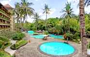 Swimming Pool 7 The Jayakarta Yogyakarta Hotel & Spa