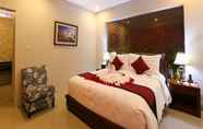 Kamar Tidur 5 Royal Nyanyi Villa