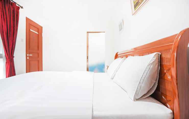 Hotel Lurus Puncak - Standard Double Room Only