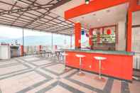 Bar, Kafe dan Lounge Hotel Lurus Cisarua