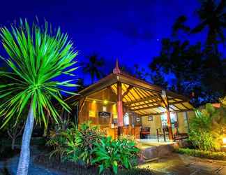 Lobby 2 Kubuku Eco Dive Lodge & Yoga