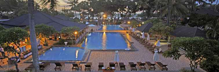 Lobi The Jayakarta Bali Beach Resort & Spa