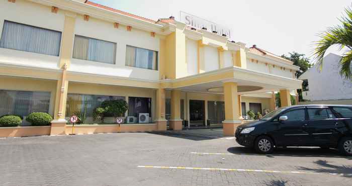 Bên ngoài Hotel Sinar 2 Juanda