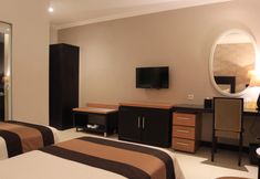 Bedroom 2 The Victoria Hotel Yogyakarta