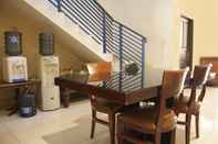 Ruang untuk Umum Wisma Nely Murni Guesthouse / Nely Murni Residence 