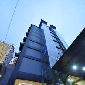 Exterior / Building 1 Dreamtel Jakarta, Hotel Jakarta Pusat