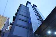 Exterior Dreamtel Jakarta