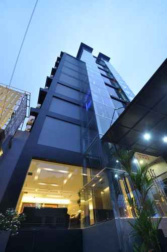 EXTERIOR_BUILDING Dreamtel Jakarta