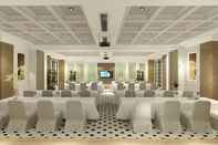 Functional Hall Alron Hotel Kuta Powered by Archipelago