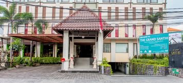 Exterior 3 Hotel Grand Santhi